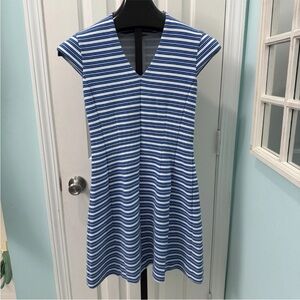 Lilly Pulitzer Women's Small Bree Bay Blue White Ottoman Stripe V-neck Dress